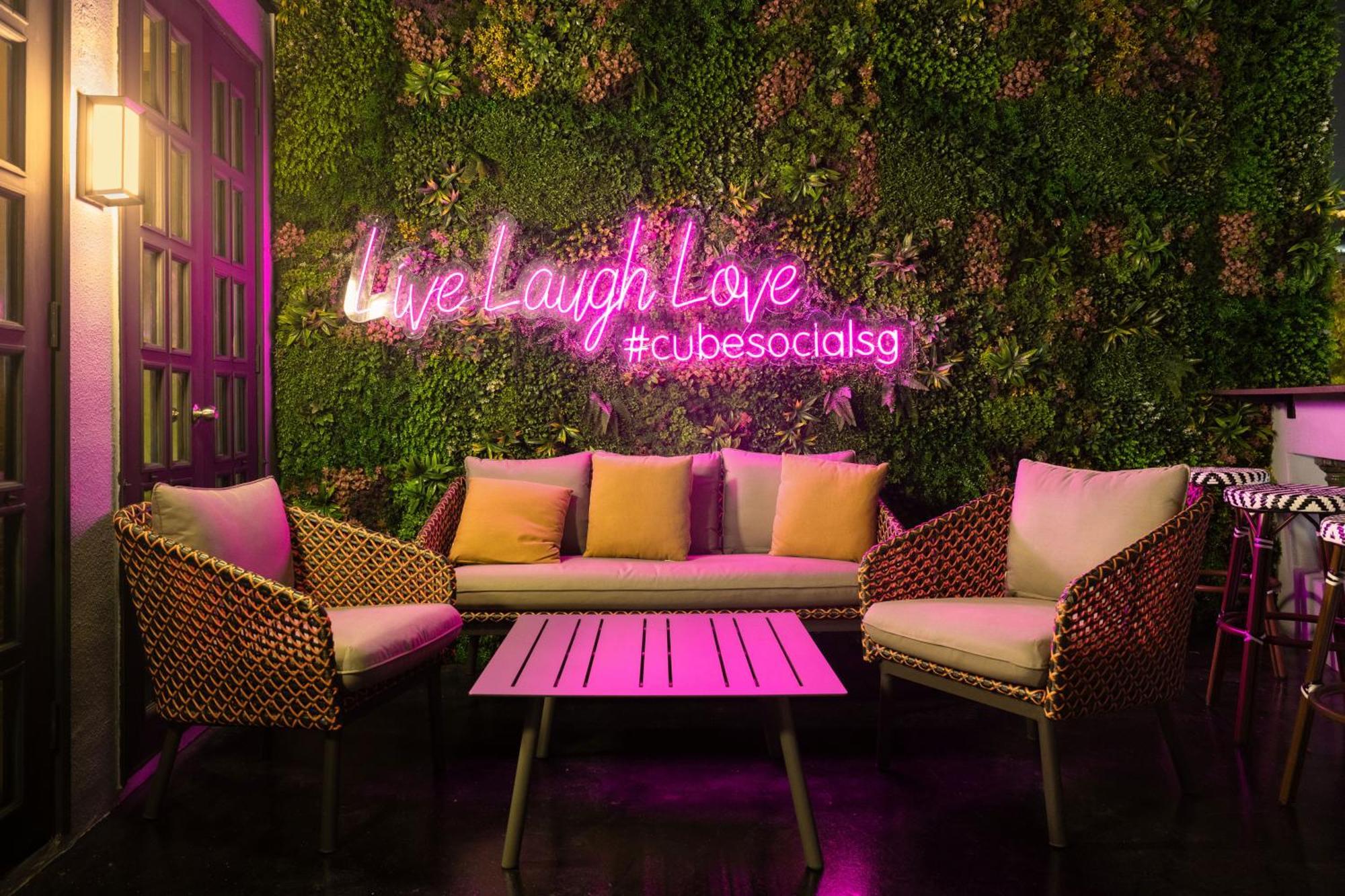 Cube Social Boutique Capsule Hotel At Boat Quay Singapur Exterior foto
