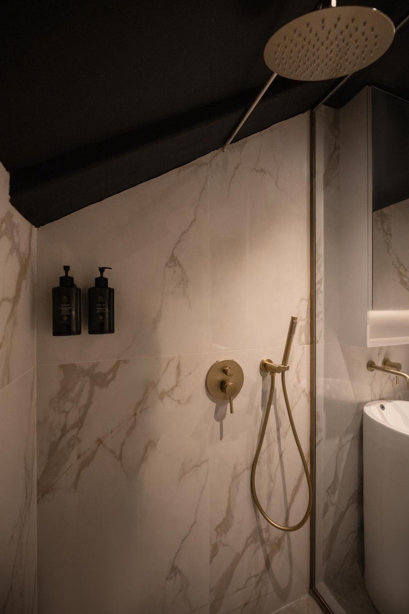 Cube Social Boutique Capsule Hotel At Boat Quay Singapur Exterior foto