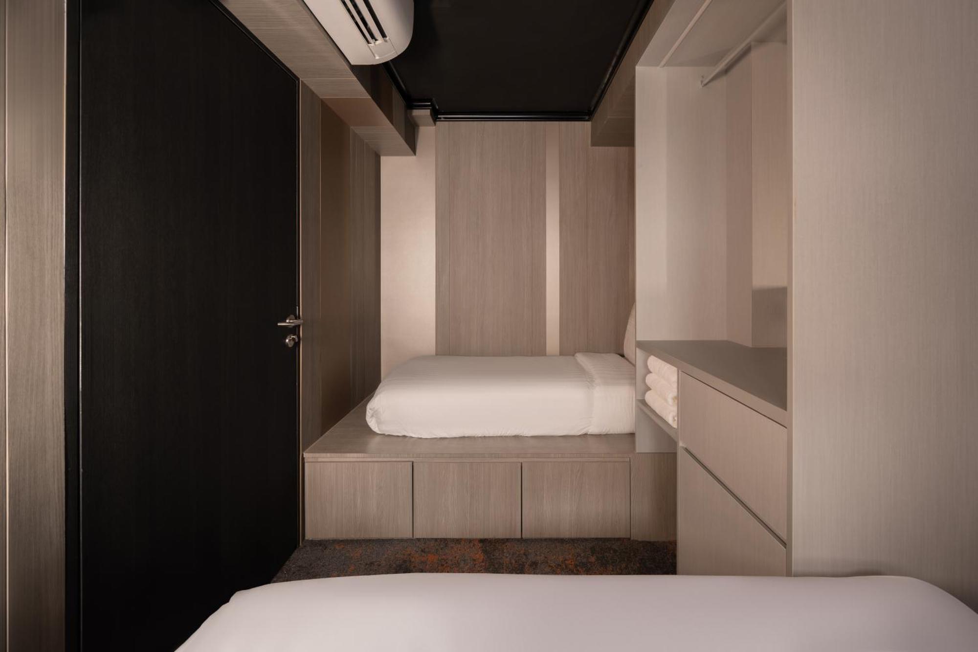 Cube Social Boutique Capsule Hotel At Boat Quay Singapur Exterior foto