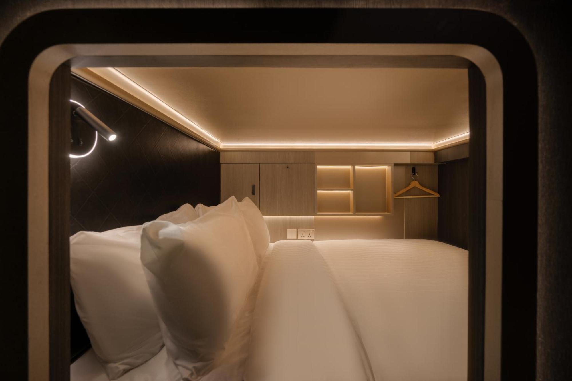 Cube Social Boutique Capsule Hotel At Boat Quay Singapur Exterior foto